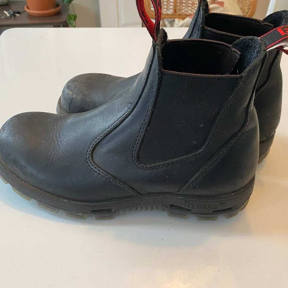 Redback Easy Escape Steel Toe Chelsea Boots